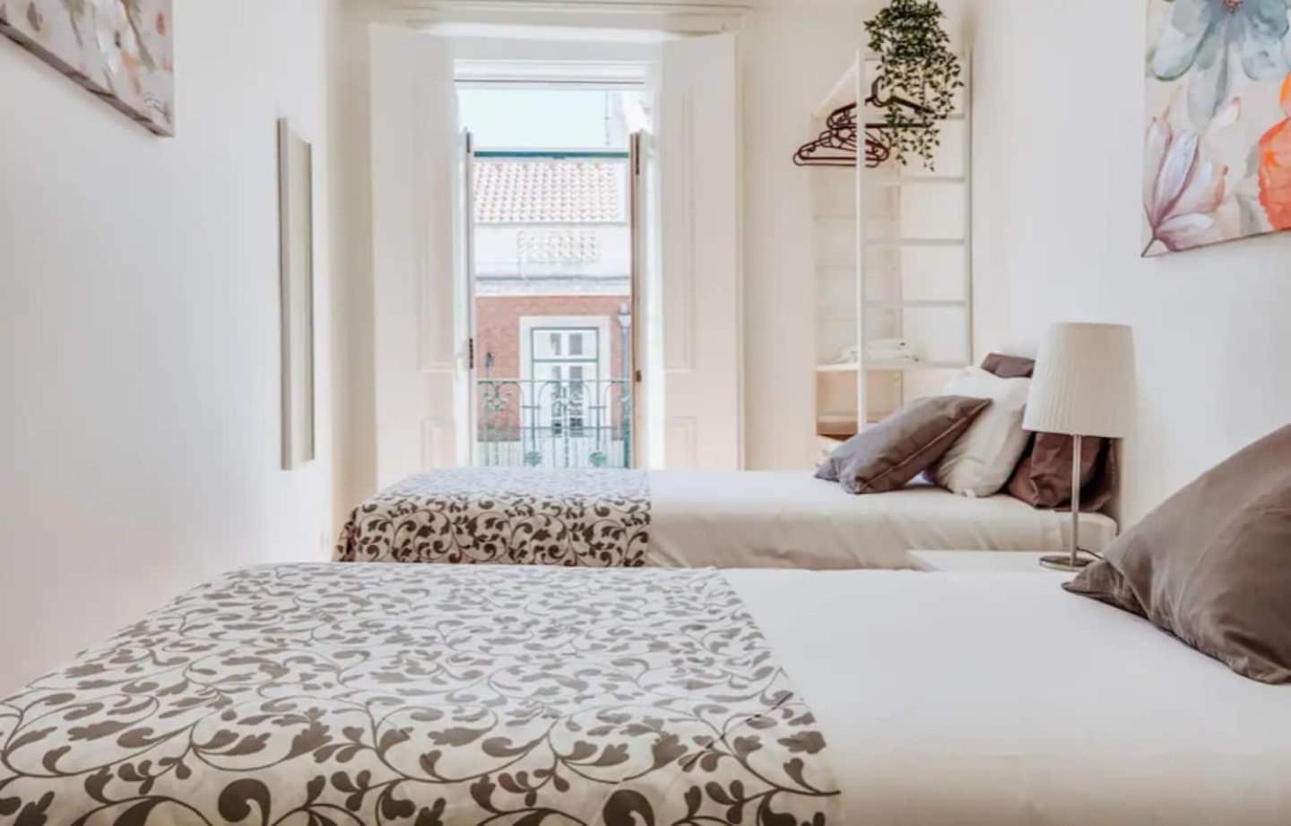 3 Bedroom Apartment In Baixa With River View Lisboa Exterior foto